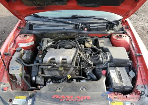 1999 Pontiac Grand Am Gt z USA, uszkodzony, nr VIN 1G2NW12E4XM768218